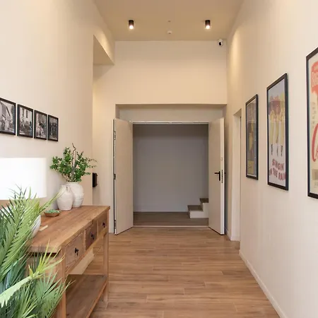 Aparthotel Salon 3*